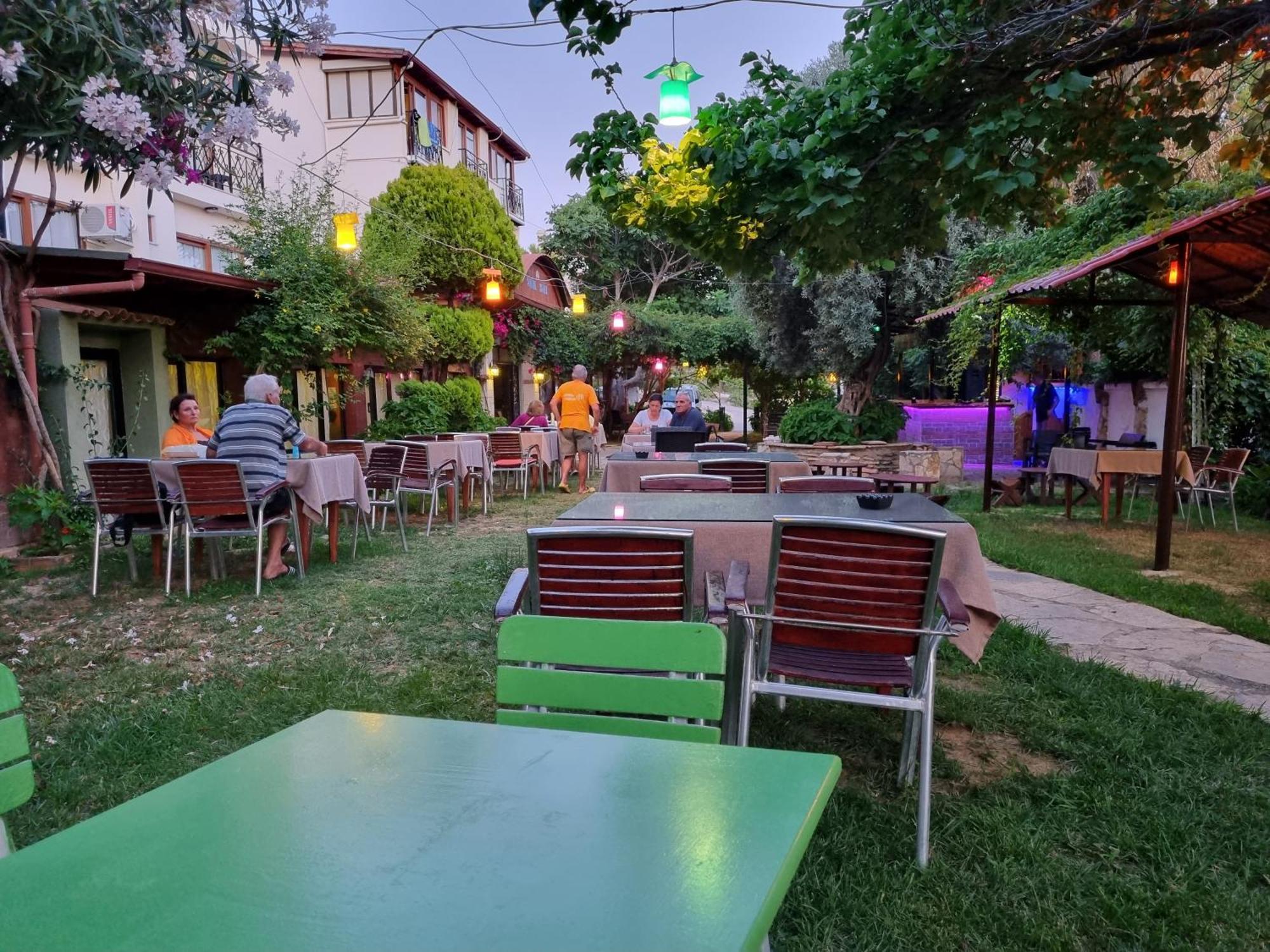 Soleil Hotel Кушадасы Экстерьер фото