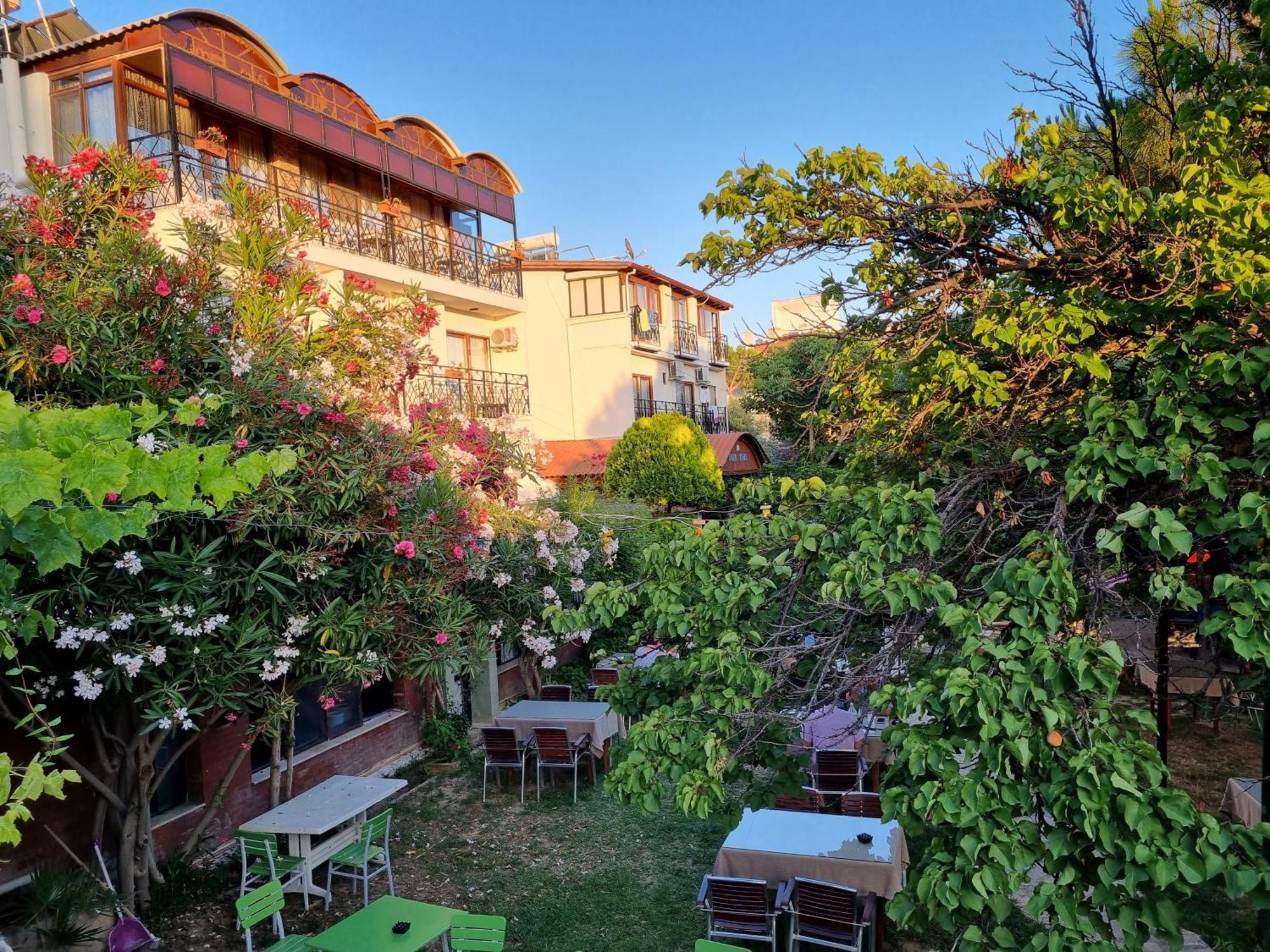 Soleil Hotel Кушадасы Экстерьер фото